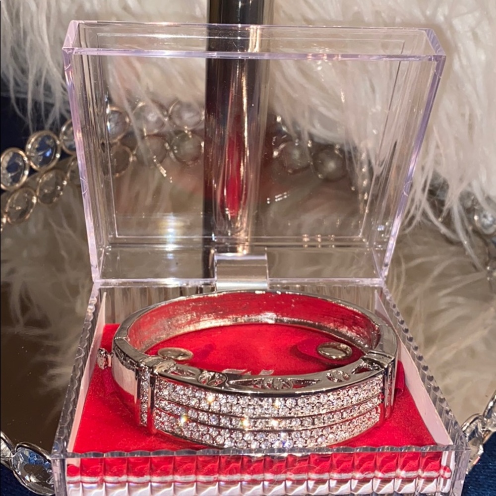 Beautifully Blinged style bracelets!